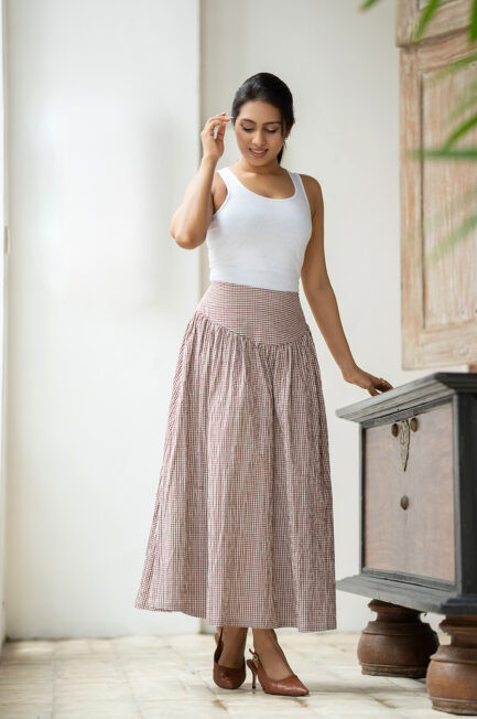 AW2098 - White HANA